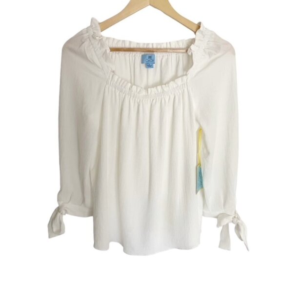 NWT CeCe Square Neck Blouse in Soft Ecru Small - Picture 2 of 7